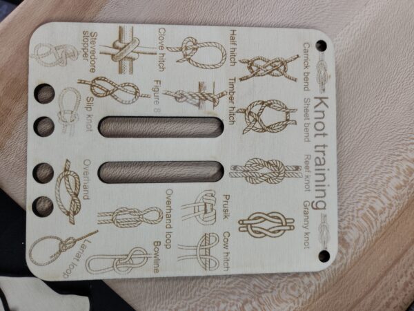 Knot training board (Learn how to tie many different knots)